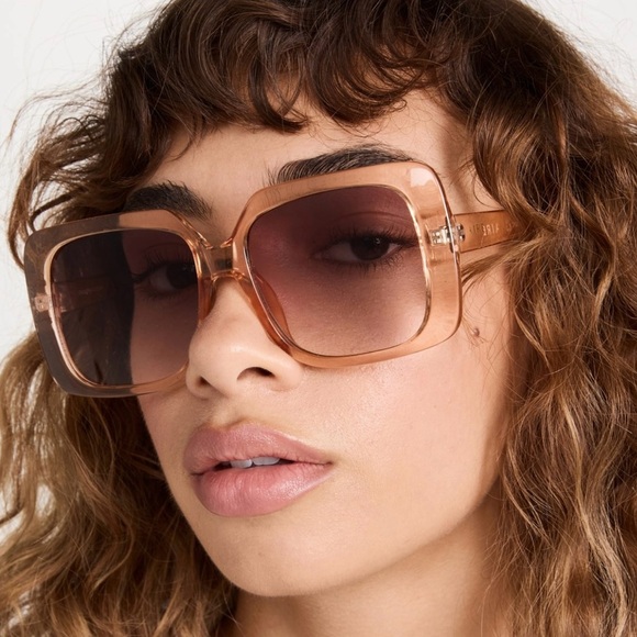 AIRE Cassiopeia Square Oversized Sunglasses in Vintage Tortoiseshell - Picture 2 of 7